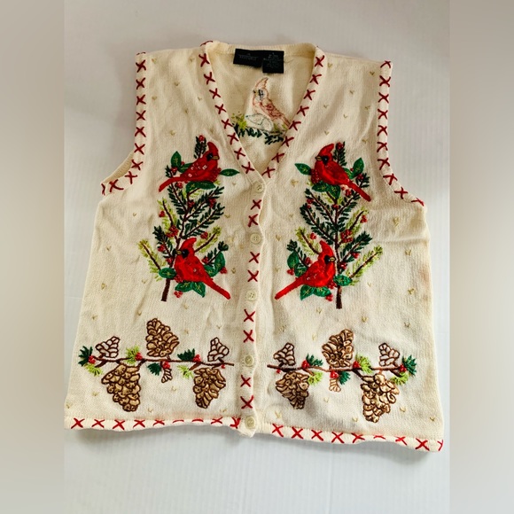 In Resource Women’s Christmas Sweater Vest L appliques Cardinals Pinecones - Picture 1 of 11